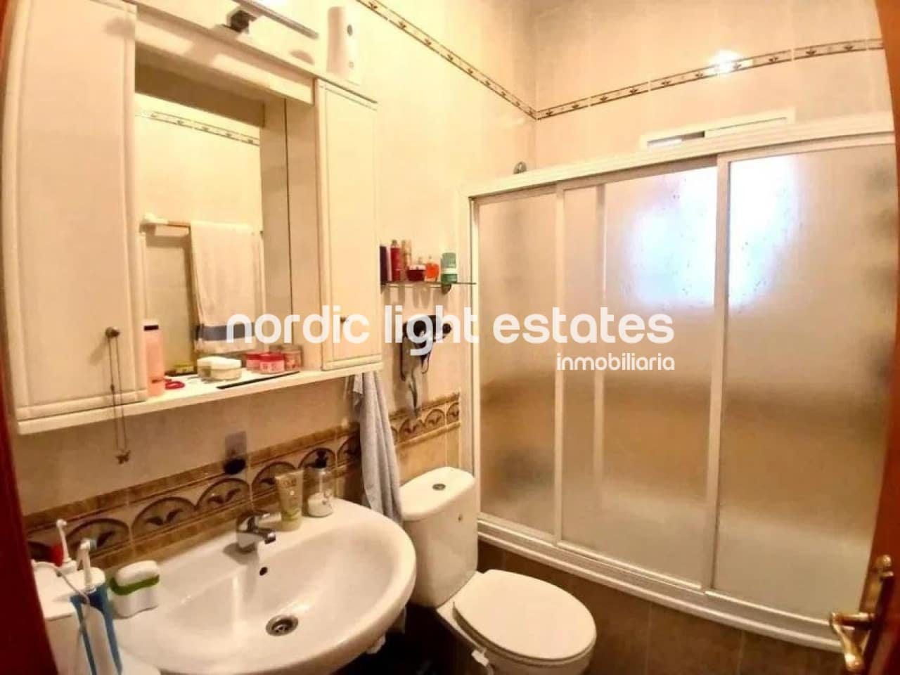 5 soverom Villa til salgs i Almayate med svømmebasseng garasje - € 799 000 (Ref: 9720357)