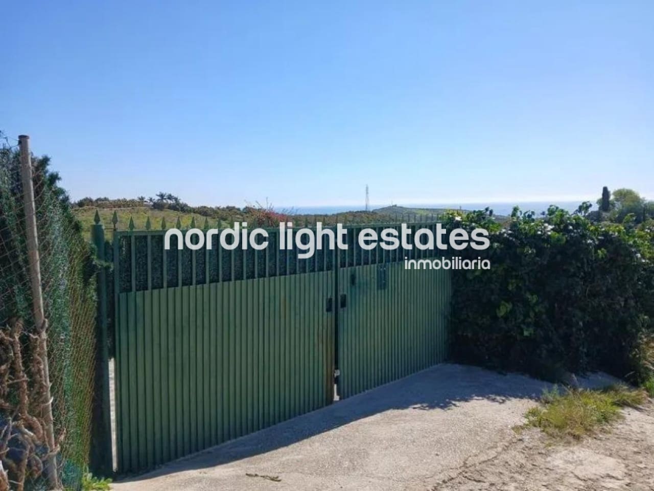 5 soverom Villa til salgs i Almayate med svømmebasseng garasje - € 799 000 (Ref: 9720357)