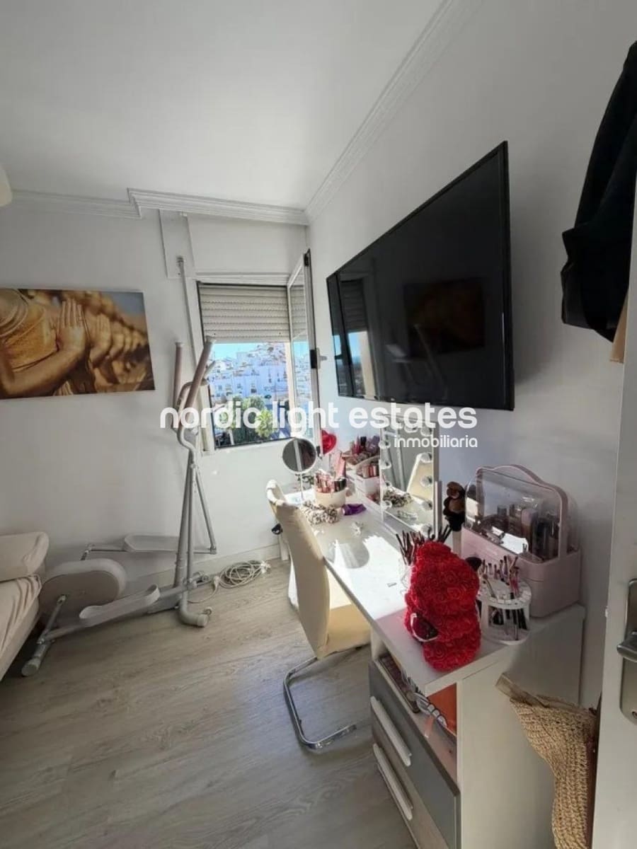 3 sovrum Lägenhet till salu i Rincon de la Victoria med pool garage - 380 000 € (Ref: 9723461)