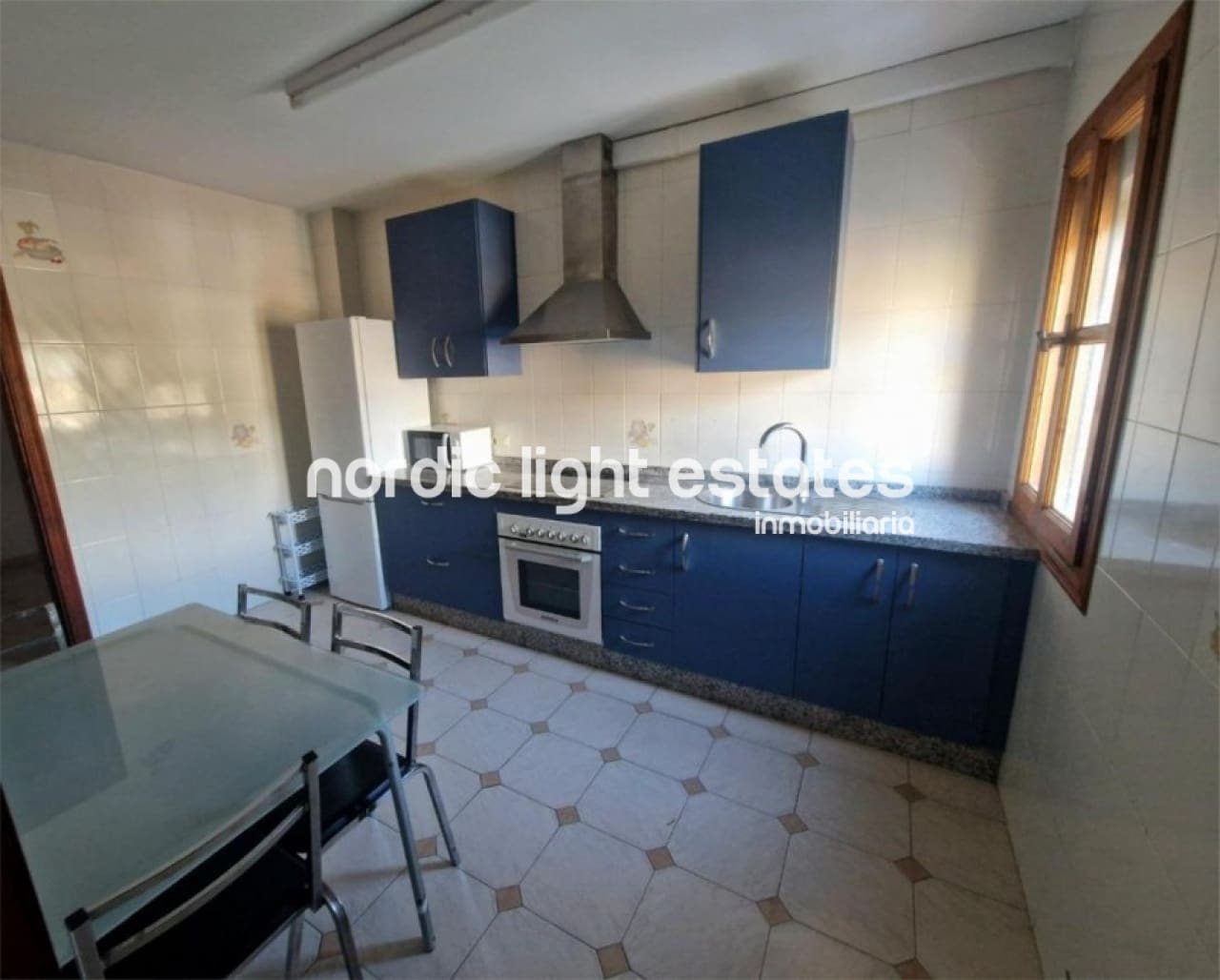 3 soveværelse Lejlighed til salg i Torrox-Costa - € 290.000 (Ref: 9723462)