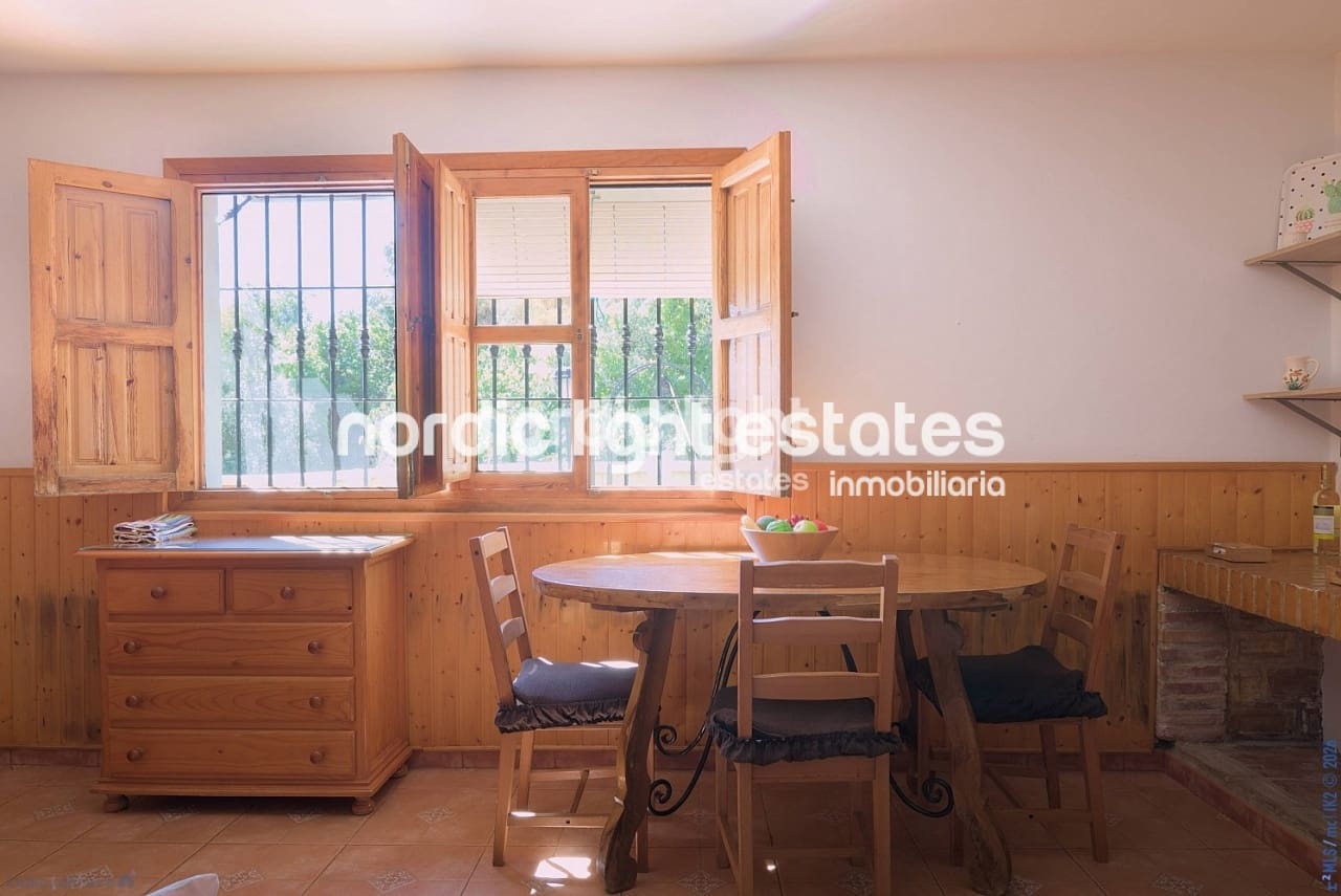 3 Zimmer Finca/Landgut zu verkaufen in Sayalonga mit Pool Garage - 390.000 € (Ref: 9730865)