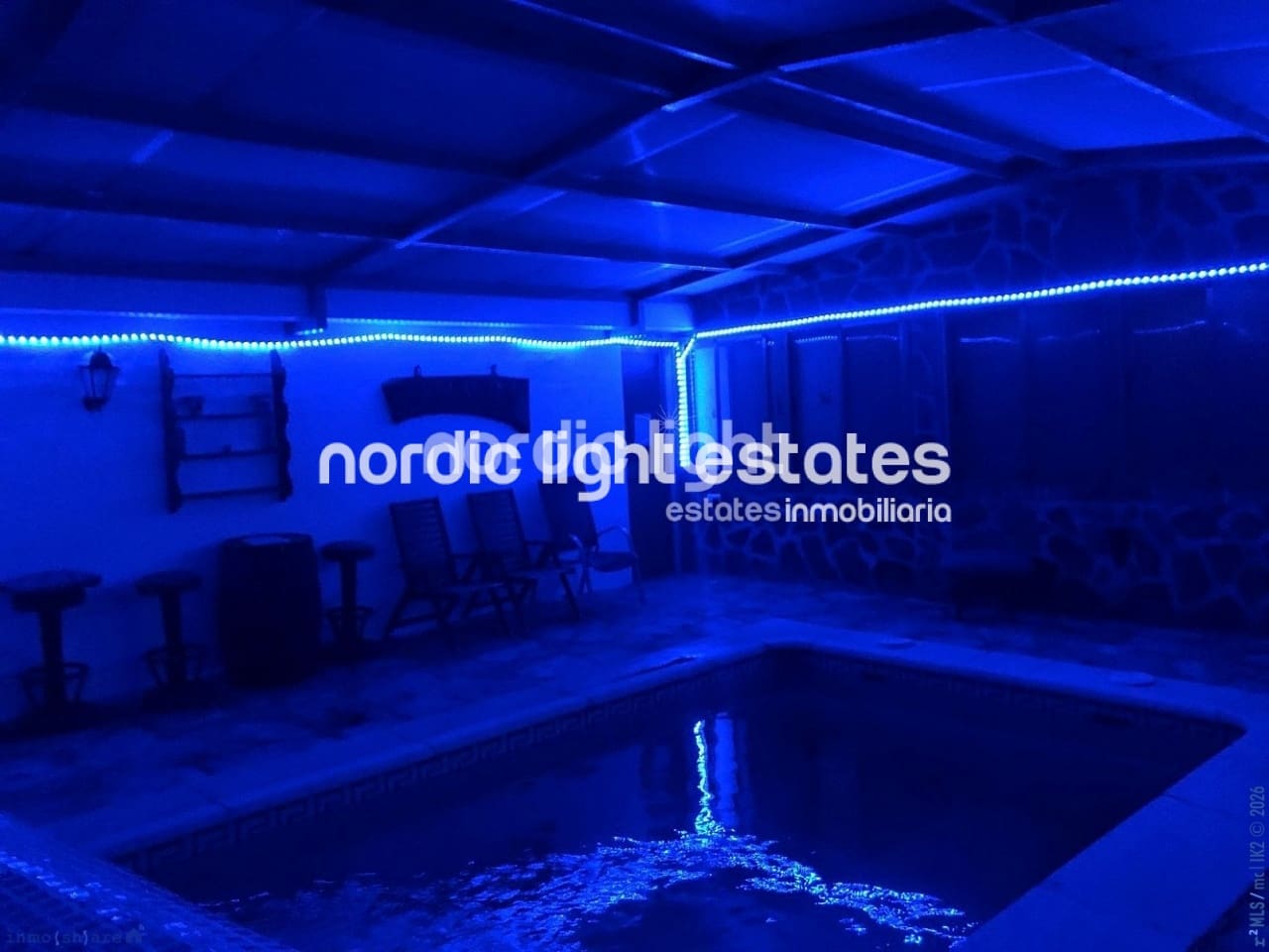 3 Zimmer Finca/Landgut zu verkaufen in Sayalonga mit Pool Garage - 390.000 € (Ref: 9730865)