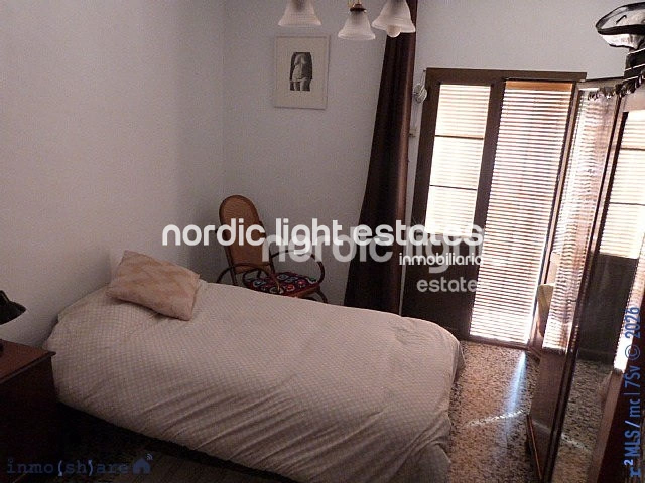 Casa de 4 habitaciones en Algarrobo en venta con garaje - 250.000 € (Ref: 9733656)