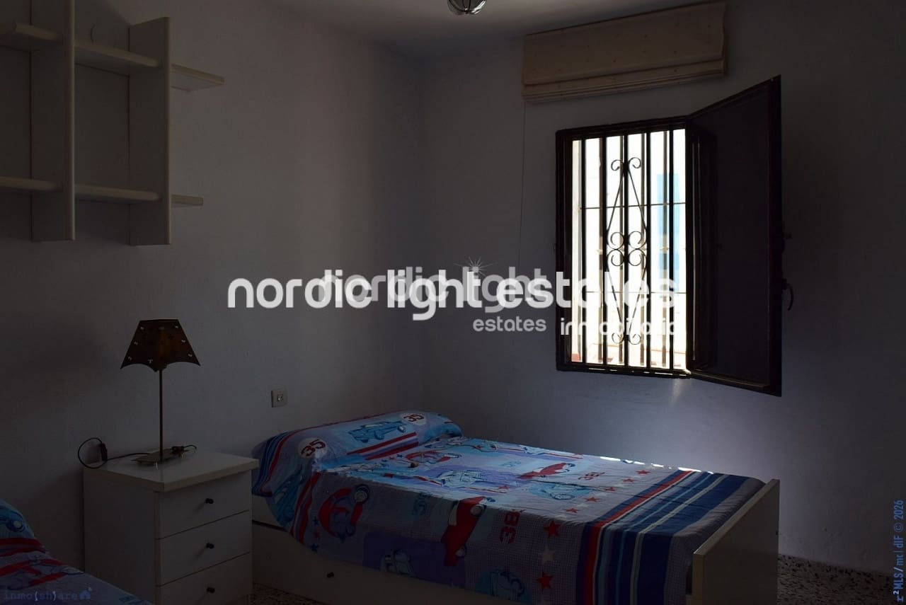 4 bedroom Terraced Villa for sale in Triana with pool - € 199,000 (Ref: 9733816)