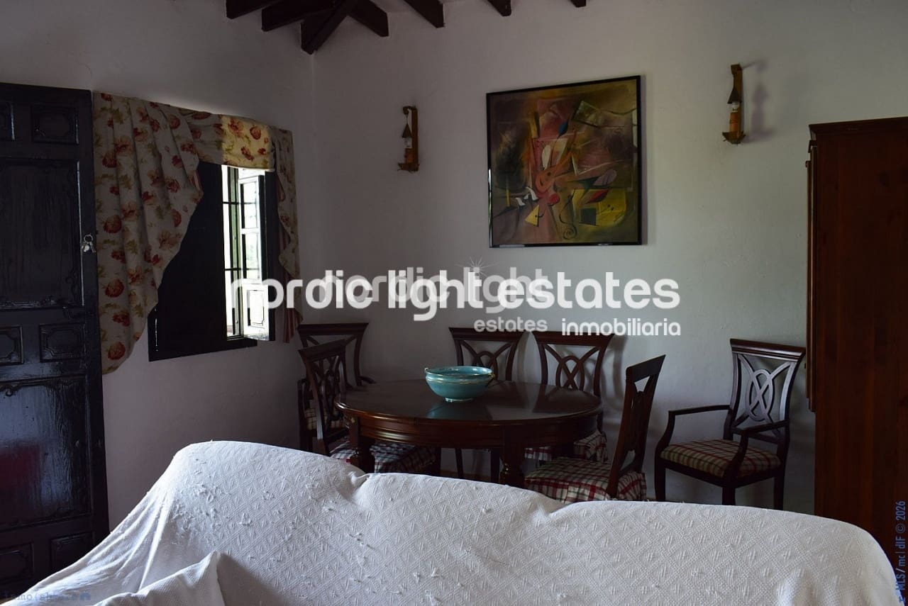 4 bedroom Terraced Villa for sale in Triana with pool - € 199,000 (Ref: 9733816)