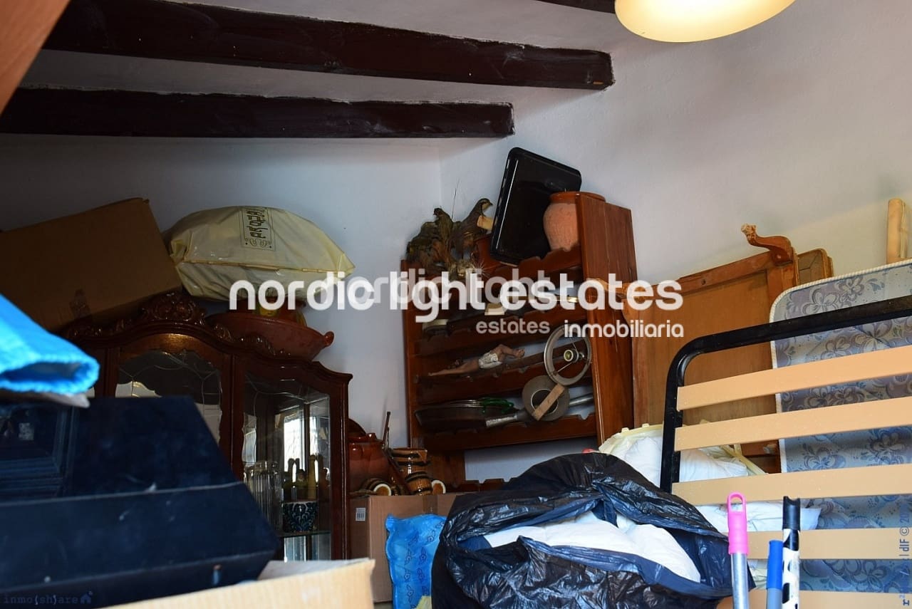 4 bedroom Terraced Villa for sale in Triana with pool - € 199,000 (Ref: 9733816)