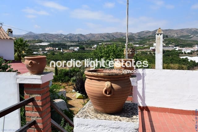 4 bedroom Terraced Villa for sale in Triana, Vélez-Málaga with pool - € 199,000 (Ref: 9733816)