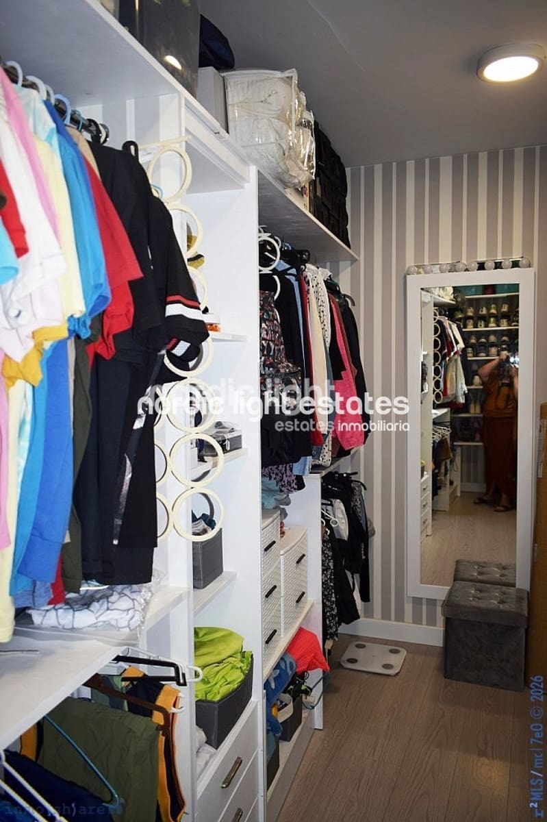 4 sypialnia Dom blizniak na sprzedaż w Velez-Malaga z basenem garażem - 1 200 000 € (Ref: 9736023)