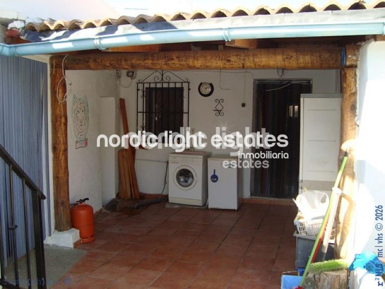 7 slaapkamer Finca/Landhuis te koop in Velez-Malaga - € 195.000 (Ref: 9737036)