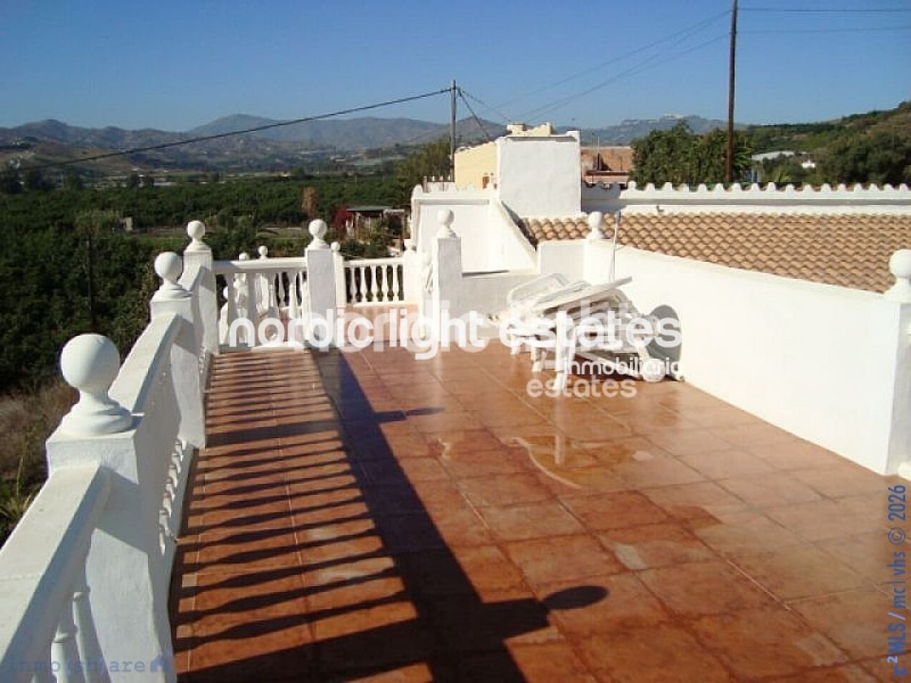 7 slaapkamer Finca/Landhuis te koop in Velez-Malaga - € 195.000 (Ref: 9737036)