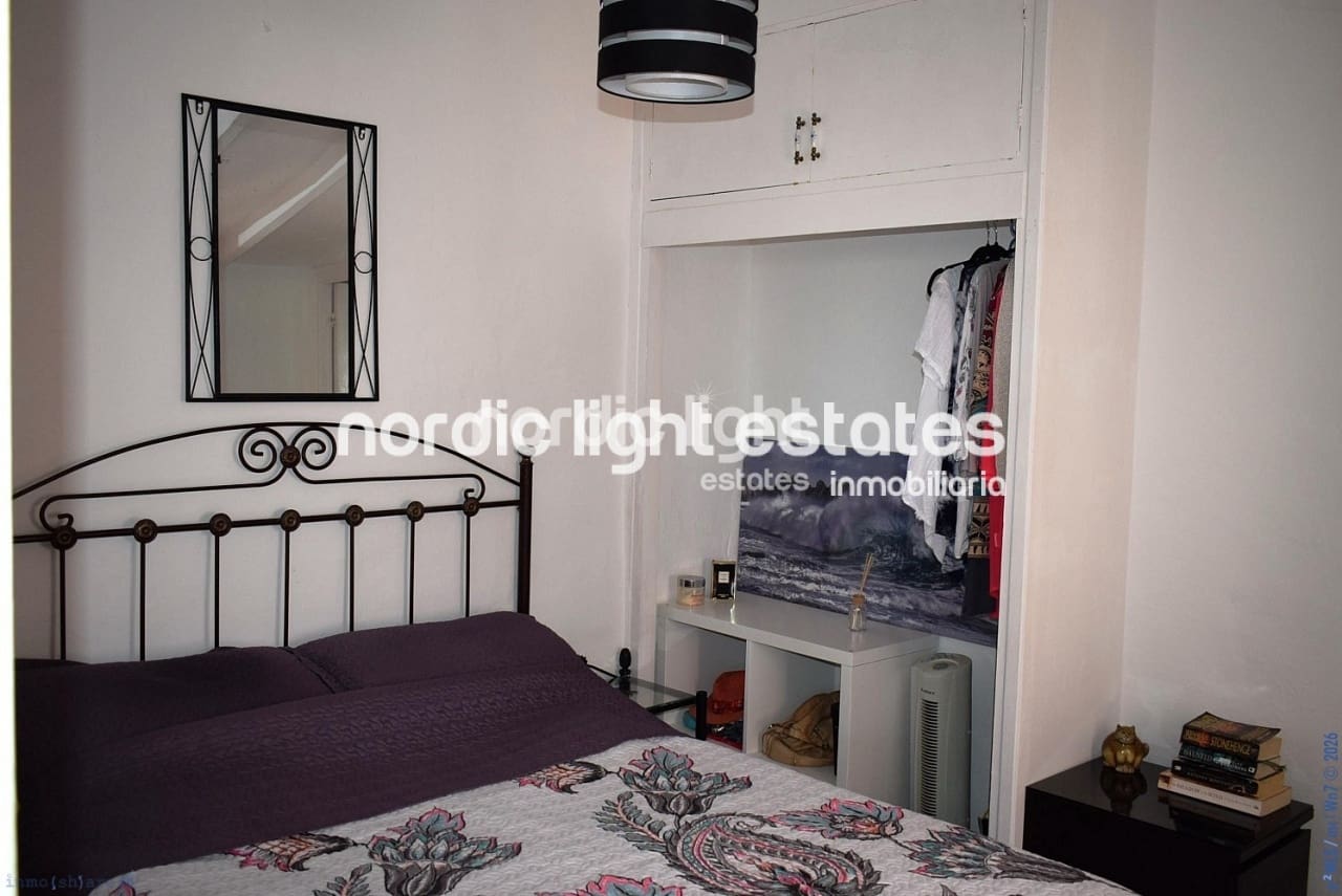 2 slaapkamer Finca/Landhuis te koop in Velez-Malaga - € 189.000 (Ref: 9737037)