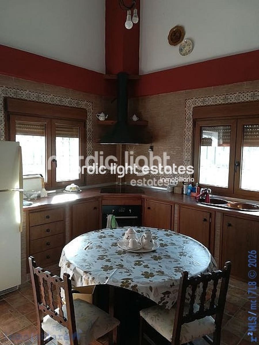 2 bedroom Finca/Country House for sale in Alcaucin - € 260,000 (Ref: 9737038)