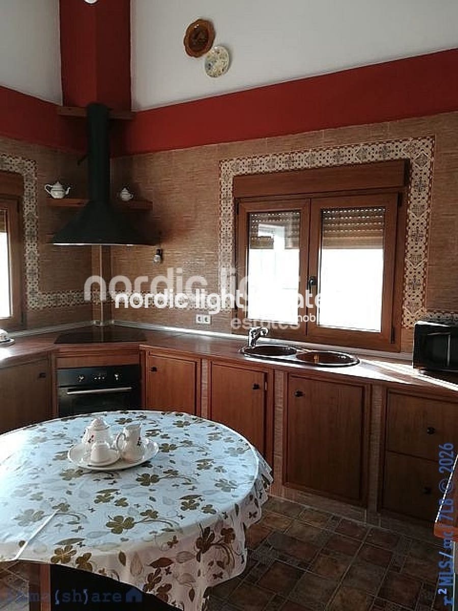 2 bedroom Finca/Country House for sale in Alcaucin - € 260,000 (Ref: 9737038)