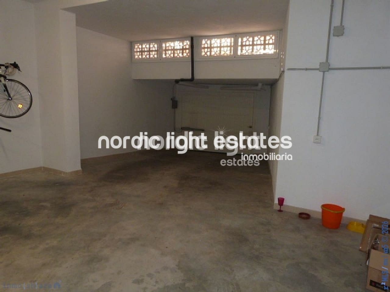 4 soveværelse Villa til salg i Torrox-Costa med swimmingpool garage - € 575.000 (Ref: 9747300)