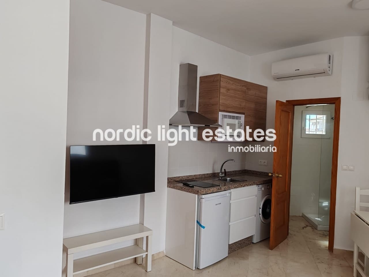 Studio for rent in Nerja - € 560 (Ref: 9747344)