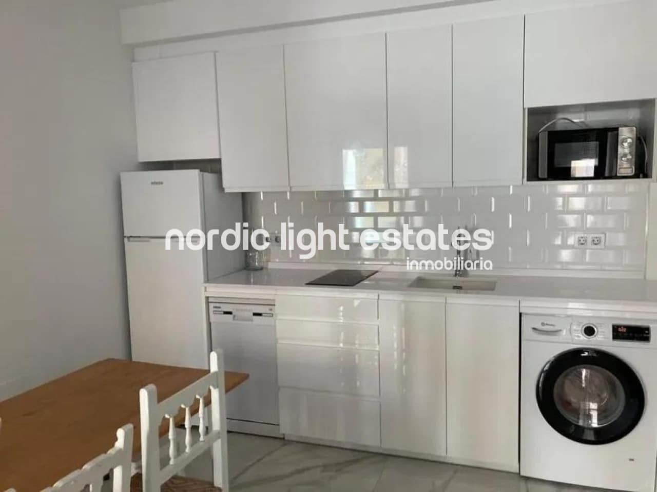 2 soverom Leilighet til salgs i Torrox-Costa med svømmebasseng - € 230 000 (Ref: 9753713)