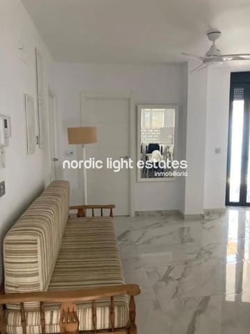 2 soverom Leilighet til salgs i Torrox-Costa, Torrox med svømmebasseng - € 230 000 (Ref: 9753713)