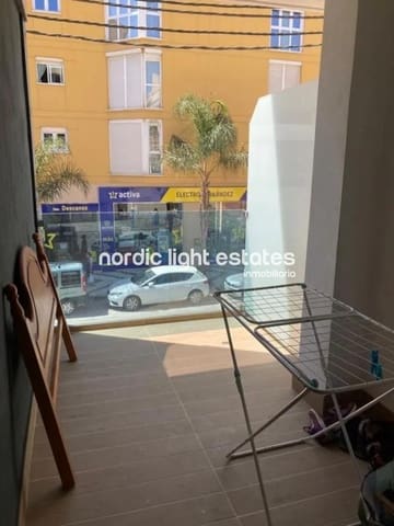 2 soverom Leilighet til salgs i Torrox-Costa, Torrox med svømmebasseng - € 230 000 (Ref: 9753713)