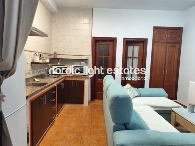 1 soveværelse Lejlighed til salg i Torremolinos med swimmingpool - € 250.000 (Ref: 9760992)