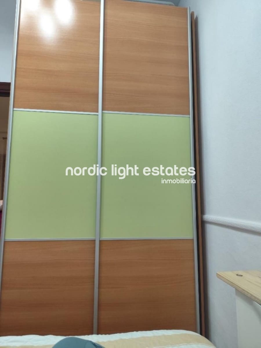 1 soveværelse Lejlighed til salg i Torremolinos med swimmingpool - € 250.000 (Ref: 9760992)