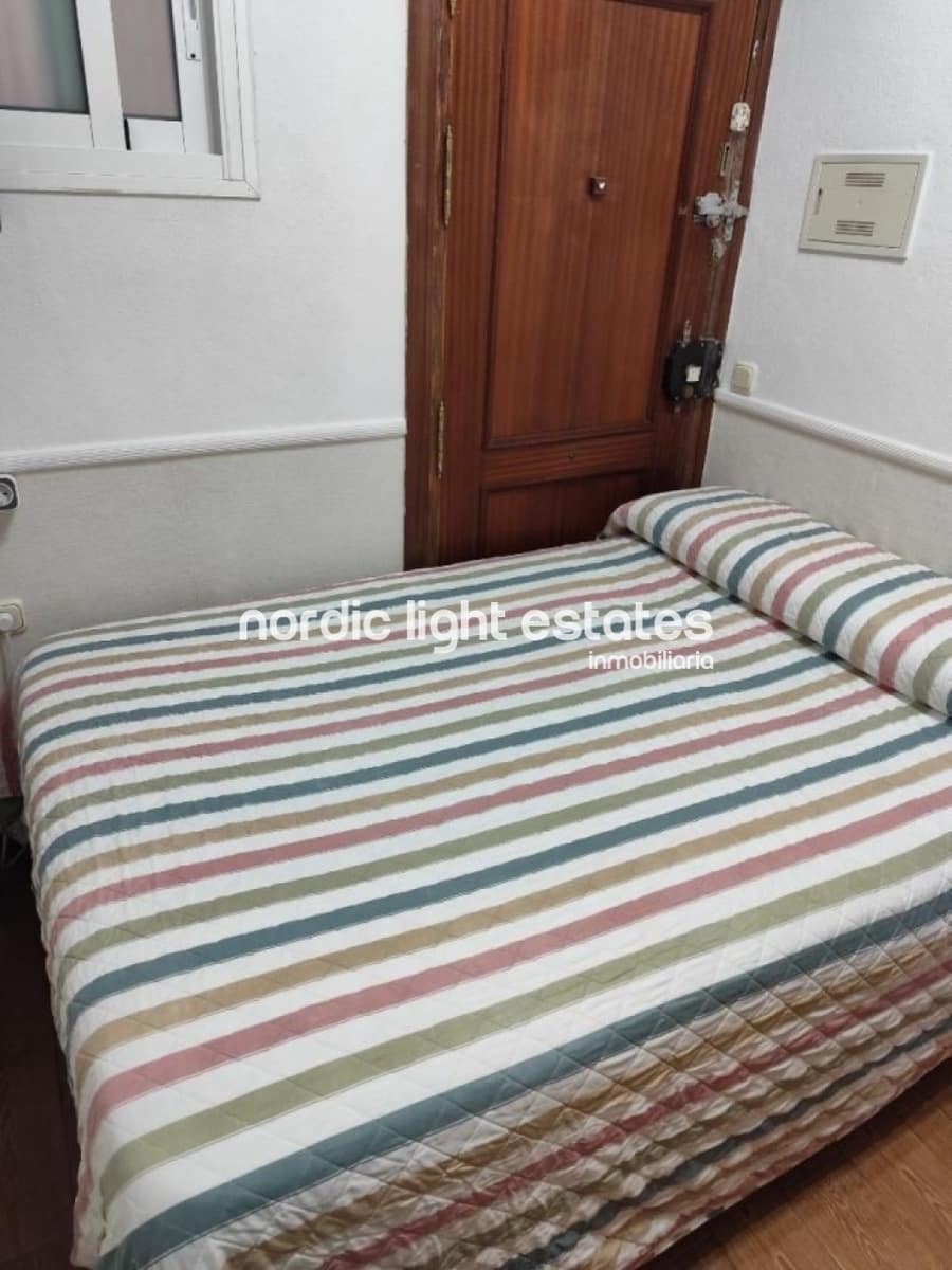 1 soveværelse Lejlighed til salg i Torremolinos med swimmingpool - € 250.000 (Ref: 9760992)