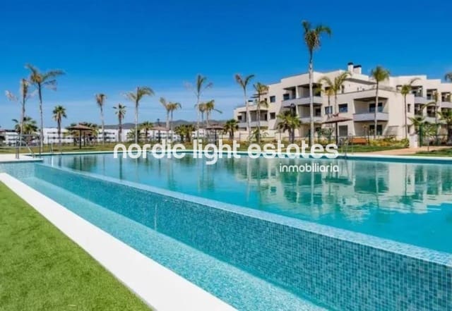 Ático de 2 habitaciones en Almayate, Vélez-Málaga en venta con piscina garaje - 380.000 € (Ref: 9761325)