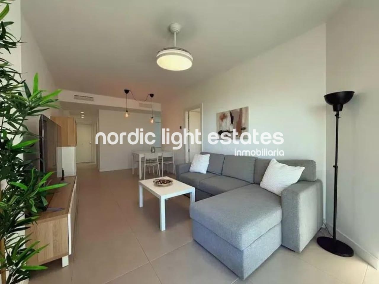 Ático de 2 habitaciones en Almayate en venta con piscina garaje - 380.000 € (Ref: 9761325)