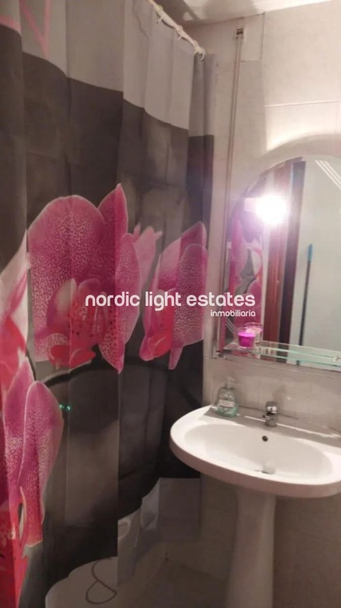 3 quarto Apartamento para venda em Torrox-Costa - 299 900 € (Ref: 9771035)