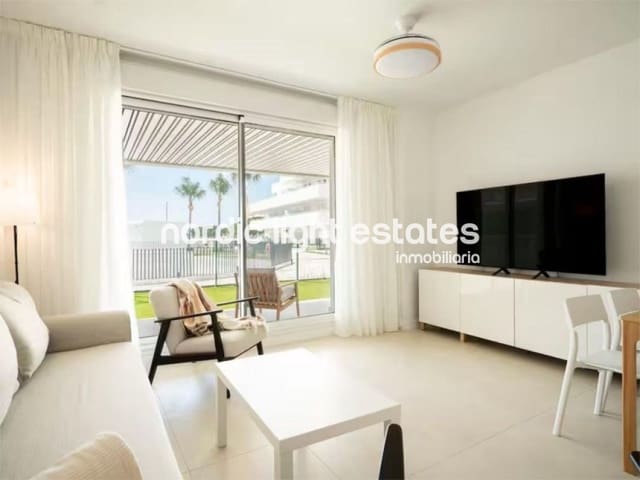 2 chambre Appartement à vendre à Torre del Mar, Vélez-Málaga avec piscine garage - 450 000 € (Ref: 9771036)