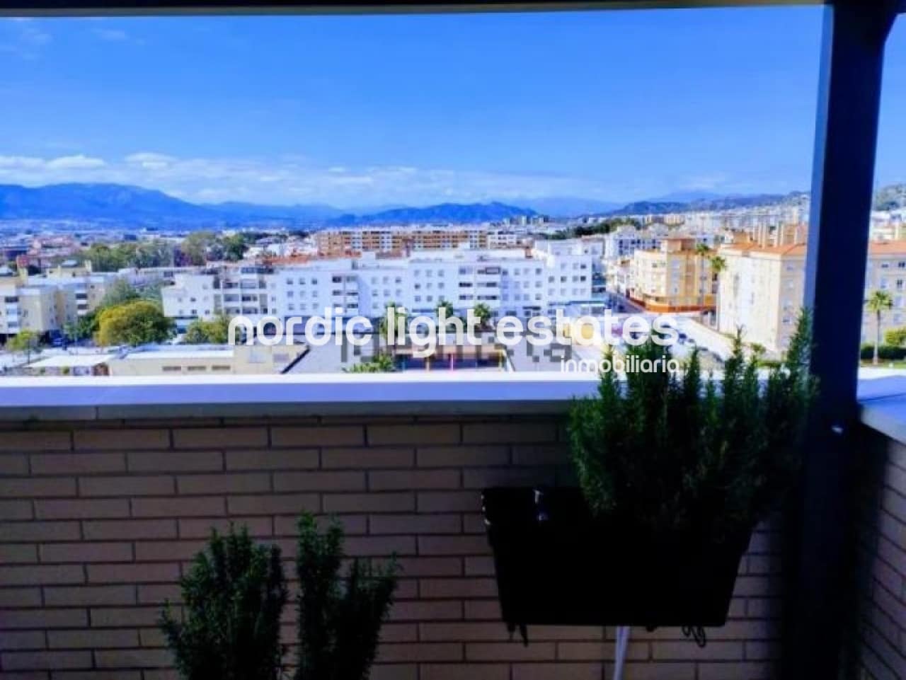 4 soveværelse Penthouse til salg i Malaga by med garage - € 850.000 (Ref: 9776832)