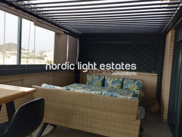 4 sovrum Takvåning till salu i Málaga stad med garage - 850 000 € (Ref: 9776832)