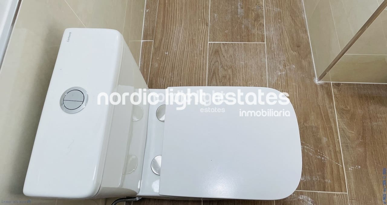 3 slaapkamer Halfvrijstaande villa te koop in Torrox - € 239.000 (Ref: 9776988)