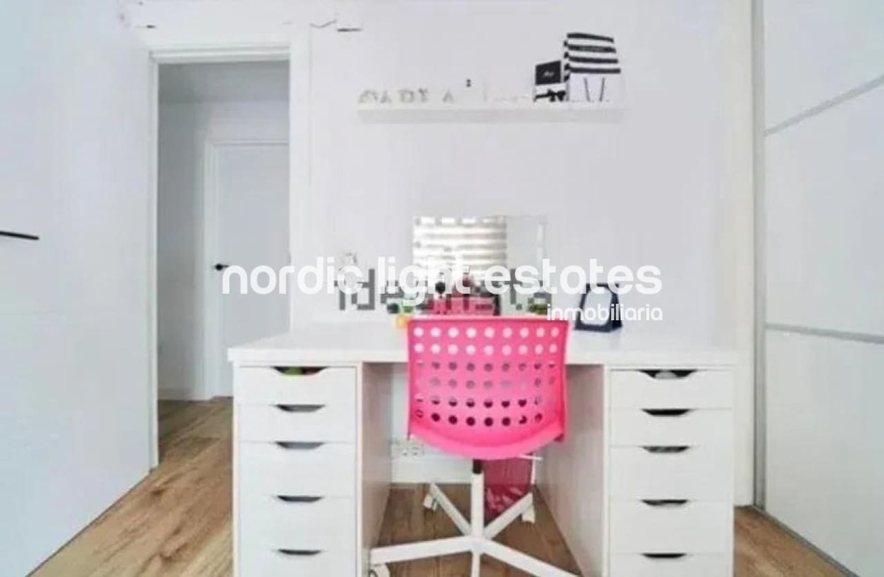 3 chambre Appartement à vendre à Malaga ville avec piscine garage - 365 000 € (Ref: 9778939)