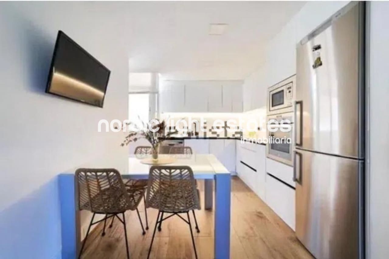 3 chambre Appartement à vendre à Malaga ville avec piscine garage - 365 000 € (Ref: 9778939)