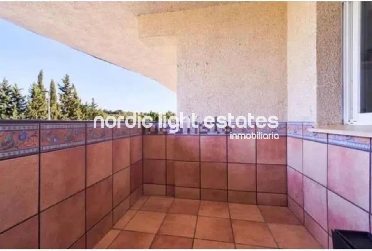 3 chambre Appartement à vendre à Malaga ville avec piscine garage - 365 000 € (Ref: 9778939)