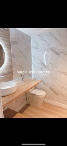 Studio till salu i Torremolinos med pool garage - 185 000 € (Ref: 9778940)