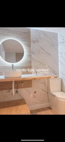 Studio till salu i Torremolinos med pool garage - 185 000 € (Ref: 9778940)