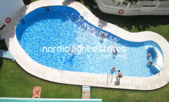 3 sypialnia Apartament na sprzedaż w Nerja z basenem - 450 000 € (Ref: 9778942)