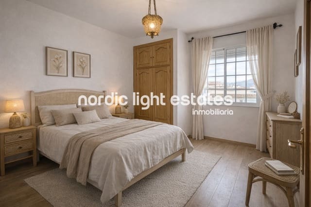 3 sypialnia Apartament na sprzedaż w Nerja z basenem - 450 000 € (Ref: 9778942)