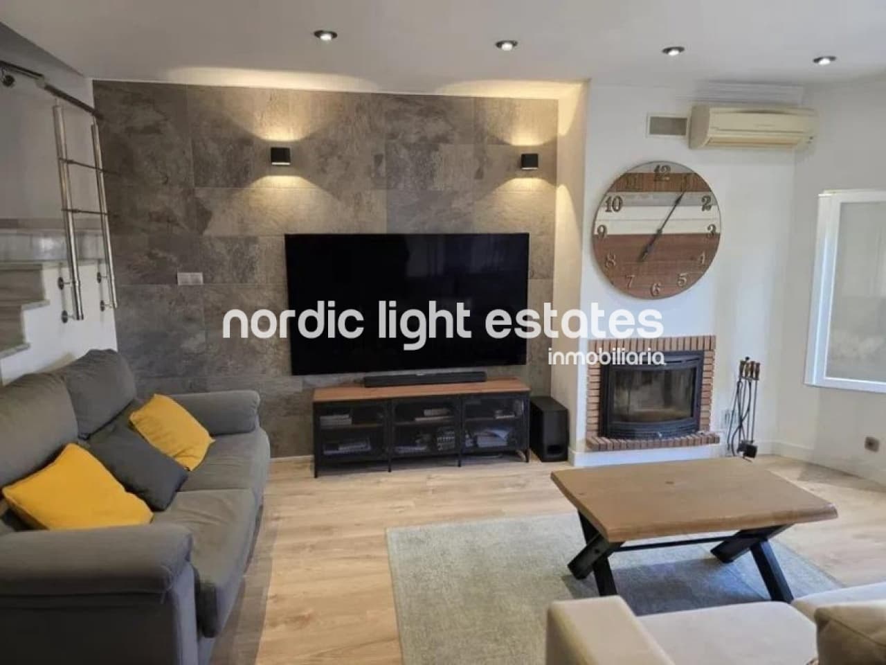 4 chambre Villa/Maison Semi-Mitoyenne à vendre à Churriana avec piscine garage - 580 000 € (Ref: 9782000)