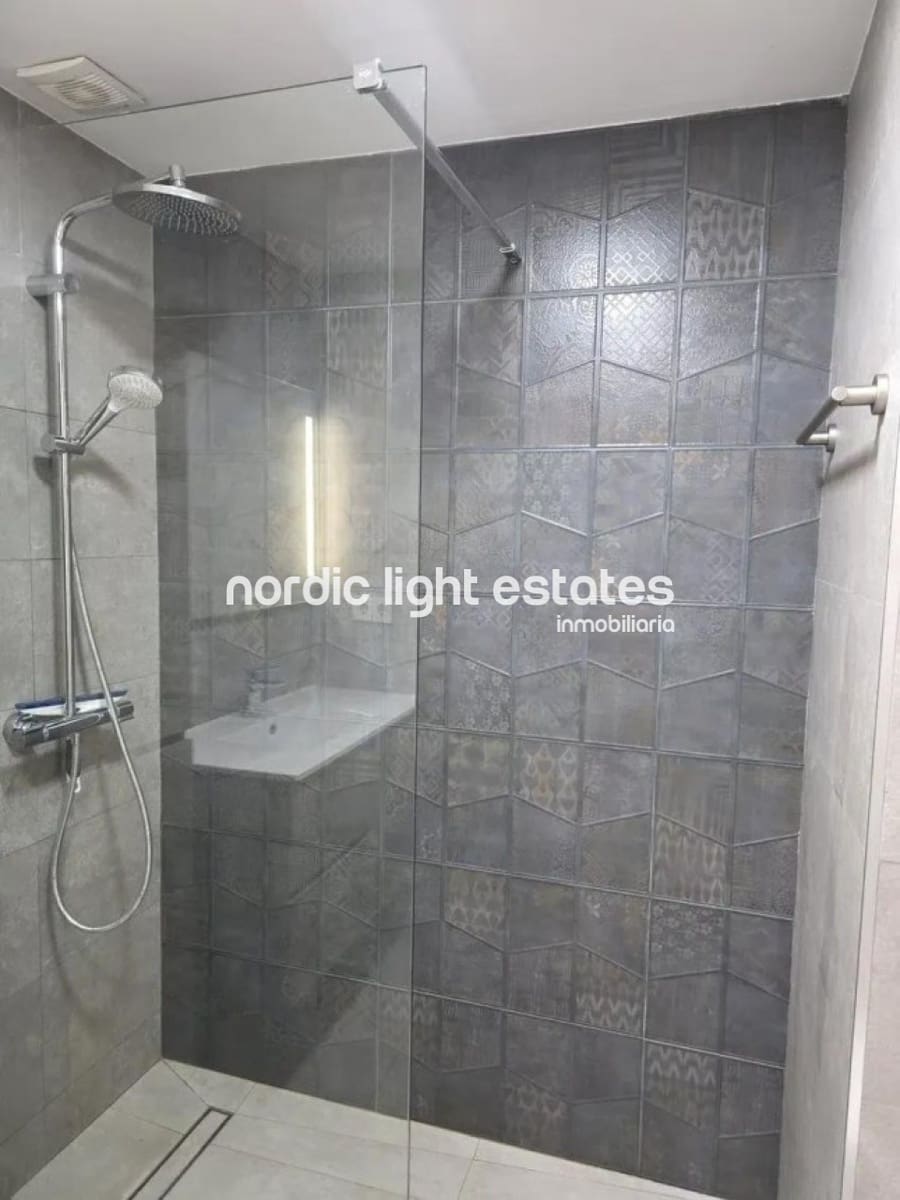 4 chambre Villa/Maison Semi-Mitoyenne à vendre à Churriana avec piscine garage - 580 000 € (Ref: 9782000)