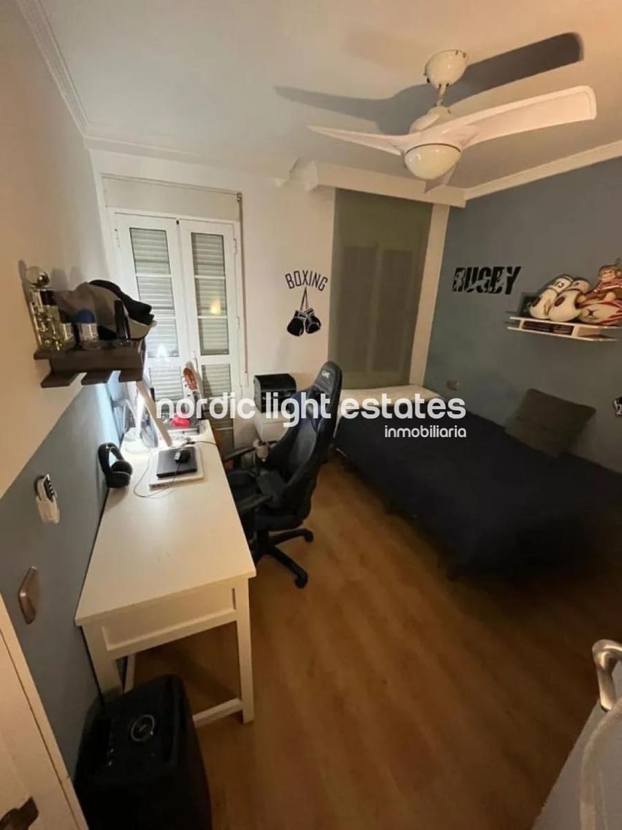 4 chambre Villa/Maison Semi-Mitoyenne à vendre à Churriana avec piscine garage - 580 000 € (Ref: 9782000)