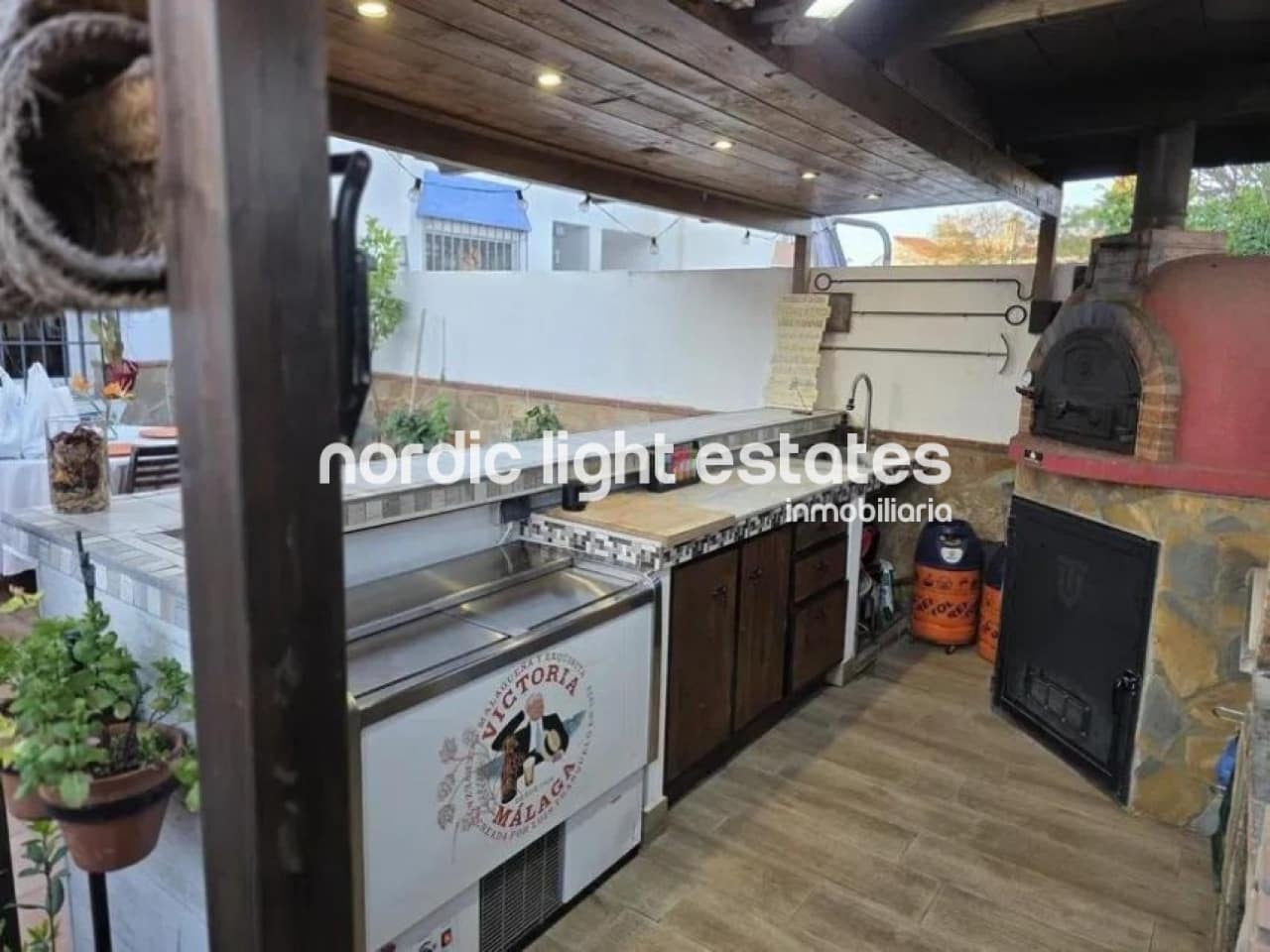 4 chambre Villa/Maison Semi-Mitoyenne à vendre à Churriana avec piscine garage - 580 000 € (Ref: 9782000)