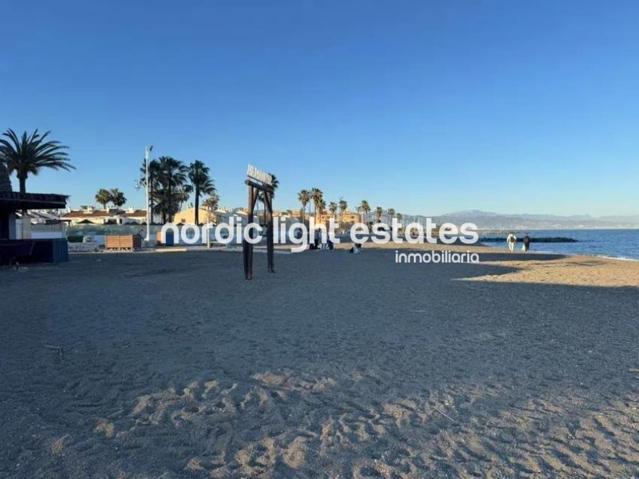 4 chambre Villa/Maison Semi-Mitoyenne à vendre à Churriana avec piscine garage - 580 000 € (Ref: 9782000)