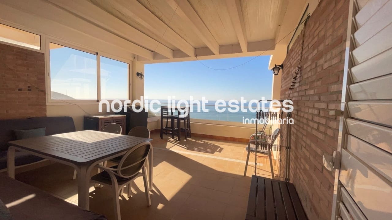 4 makuuhuone Paritalo myytävänä paikassa Torrox-Costa mukana uima-altaan 
autotalli - 330 000 € (Ref: 9789483)