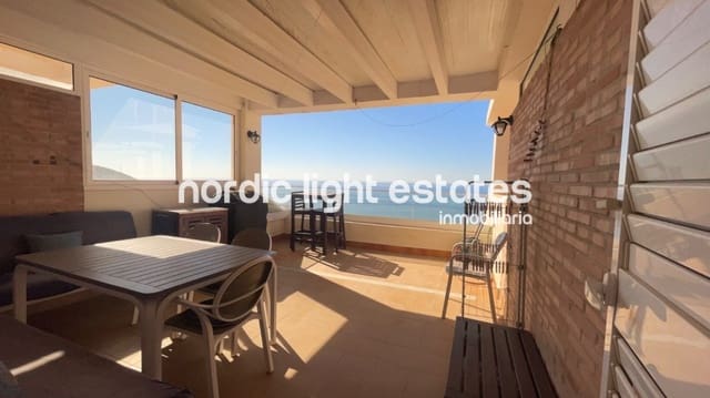 4 soverom Kjedet enebolig til salgs i Torrox-Costa, Torrox med svømmebasseng garasje - € 330 000 (Ref: 9789483)