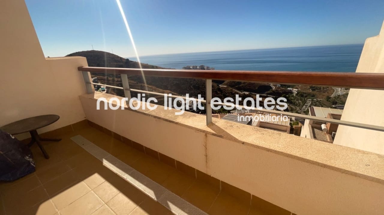 4 makuuhuone Paritalo myytävänä paikassa Torrox-Costa mukana uima-altaan 
autotalli - 330 000 € (Ref: 9789483)