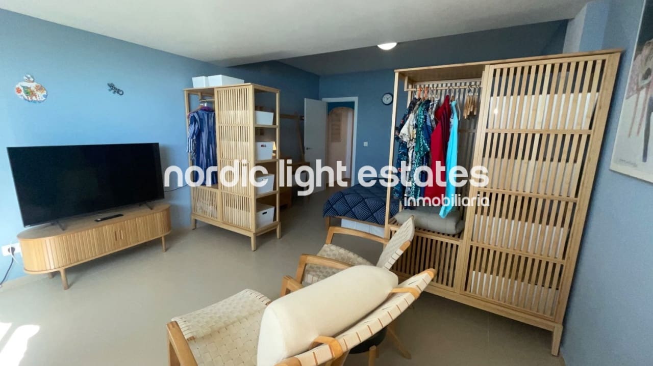 4 makuuhuone Paritalo myytävänä paikassa Torrox-Costa mukana uima-altaan 
autotalli - 330 000 € (Ref: 9789483)