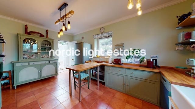 3 slaapkamer Finca/Landhuis te koop in Cómpeta met zwembad garage - € 362.000 (Ref: 9789685)