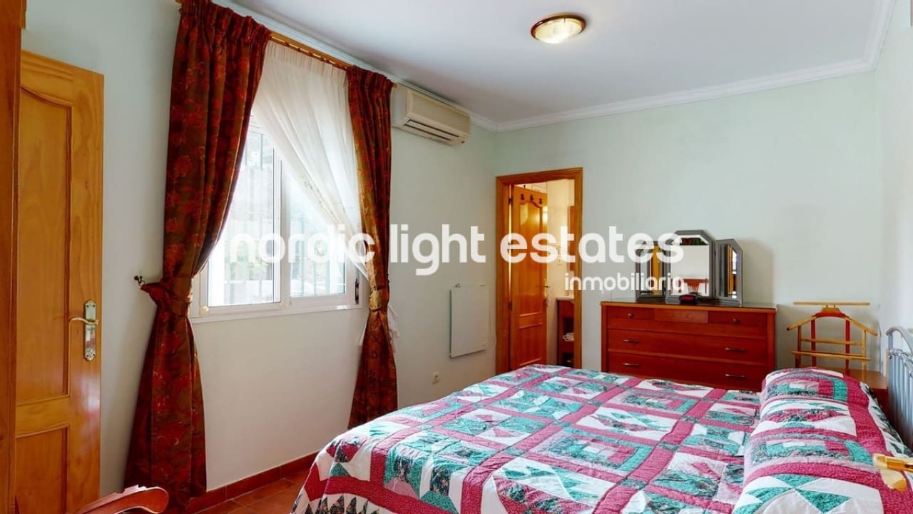 3 sovrum Finca/Hus på landet till salu i Competa med pool garage - 362 000 € (Ref: 9789685)